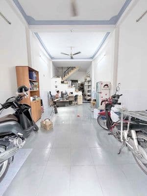 Nhà 4x18 1 Trệt 1 Lầu 3PN Đường Lê Văn Quới, BTĐ, Bình Tân