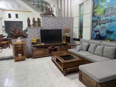 Cho thuê nhà Lầu Trệt gần ngã tư Chiêu liêu Dĩ An