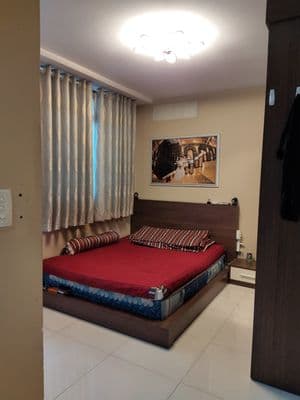 Căn 2pn 2wc tầng cao view đẹp – cho thuê screc tower chỉ 12 tr/tháng