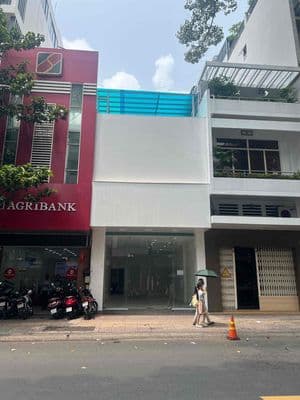 Mặt Tiền ngang 5m, Tuyến F&B và Salon tóc Quận 5