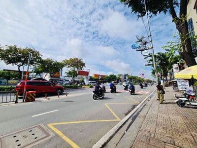 Kinh dương vương - ngay bến xe miền tây -dtsd 77,4m2 - 3tầng - 2t9 tl