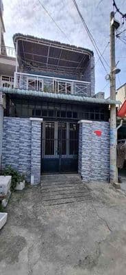 nhà nguyên căn 3 phòng ngủ- 2 nhà vệ sinh