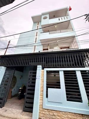 Cho thuê nhà 3 tầng 5 phòng ngủ gần biển vĩnh nguyên giá 20triệu/tháng