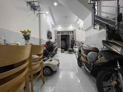 Bán nhà 2 tầng - 3.5 12 - hẻm 3 gác