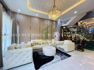 Nhà 4PN Hiện Đại Khu Hòa Xuân | D055