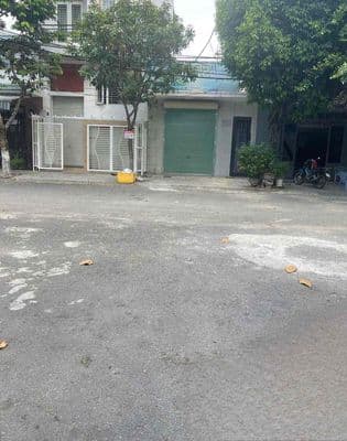 Bán Đất Mặt Tiền Đường 5m5 Lề 3M Dương Văn An -- Tặng Nhà Cấp 4