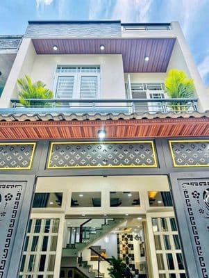 Đẹp ngỡ ngàng - nhà gò vấp sát vách emart phan huy ích