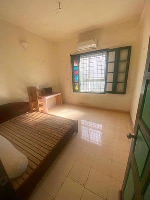 Cho thuê chung cư ngõ 773 Giải Phóng -60m2 -2 ngủ