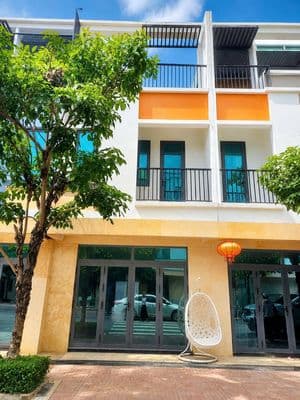Giá ngộp: Nhà Phố Thuận An chỉ 2,75 Tỷ Full Giá - Đường Thông Rộng 13m