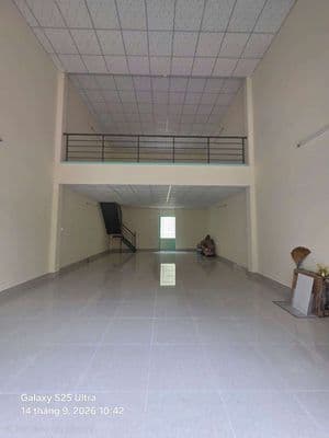 Cho thuê kho xưởng 6x12m, lửng đúc giá 10tr, tải lớn ra vào