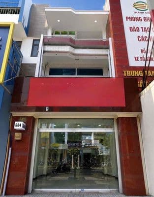 mặt tiền cực thu hút 3/2 Quận 10