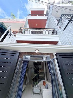 Nhà mới 3 tầng 3 mê kiệt hà huy tập full nội thất