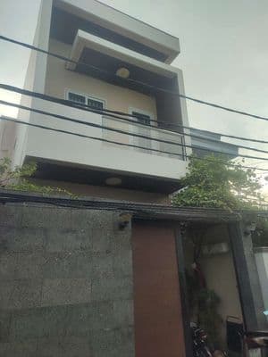 Bán nhà đang ở