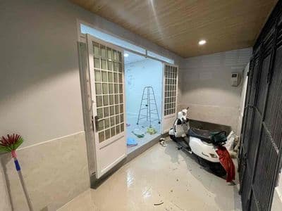 Cho thuê nhà nguyên căn 80m2 2pn 1wc ngay giga mall thủ đức