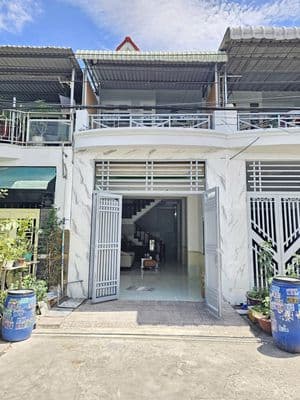 Nhà RẺ KDC Tràng An gần Bến Xe Tân Đông Hiệp, cổng sau VSip1, ĐT743C