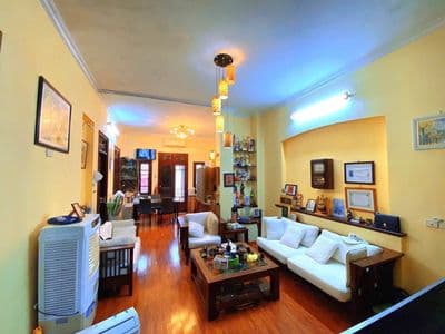 Nhà bán Lạc Long Quân, Tây Hồ, Kinh doanh, Ô tô tránh