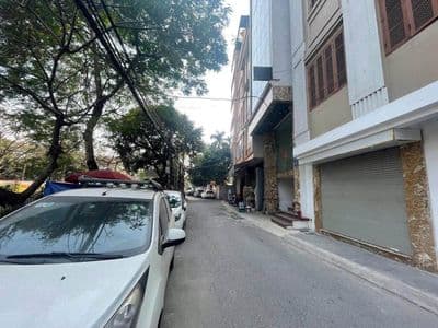 Bán nhà Hoàng Quốc Việt, Cầu Giấy, 8 tầng, gara ô tô, kinh doanh