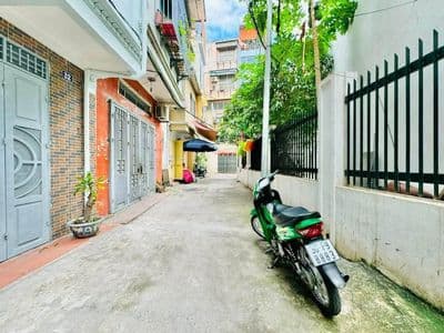 Nhà 6 Tầng Thang Máy Minh Khai, 36m2, 9 Tỷ