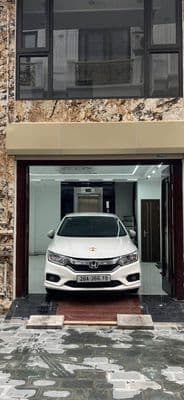 Nhà 45m² 5 tầng full nội thất, ô tô vào nhà, Tây Hồ