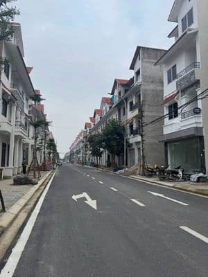 Bán liền kề Cienco5, 80m2, mặt tiền 5m, sổ đỏ