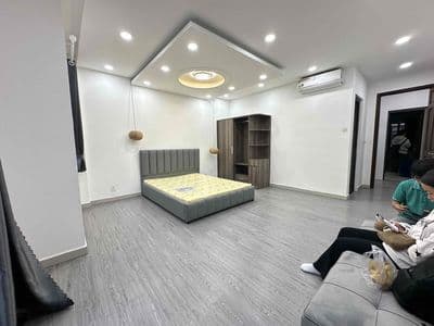 Phòng ban công tách bếp rộng 50m2 full nội thất ngay kdc cityland