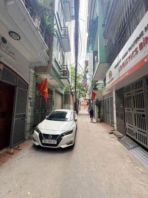 Nhà đẹp 5 tầng full nội thất, Vũ Tông Phan, kinh doanh, ô tô tránh