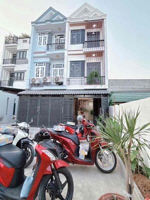 Chủ gởi bán nhà đẹp 4pn hẻm ô tô tận nhà
