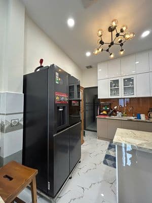 Nhà 140m, 3 tầng, mt ngô đức kế, 22.5 tỷ