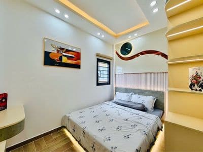 Chiều sâu 11m-4 tầng-4pn,3wc-hẻm xe hơi 6m-sổ đẹp nở hậu-giá tỷ(tl)