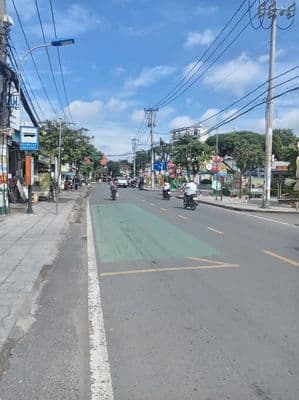 Cho Thuê Mặt Bằng Kinh Doanh DT 78m2 . Đường Tô Ngọc Vân Gía 10 Triệu.