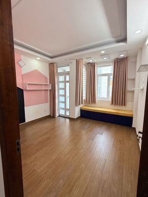 Cho thuê nhà chdv hxh nguyễn văn trỗi, pn, 8x13m, 8 phòng, 10wc