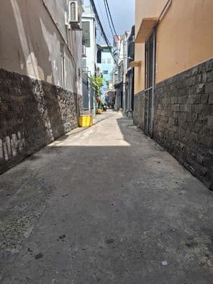 Nhà to giá rẻ