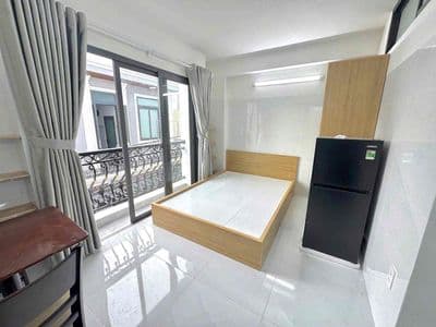 Hot nhà mới gần ufm, quận 4 quận 1