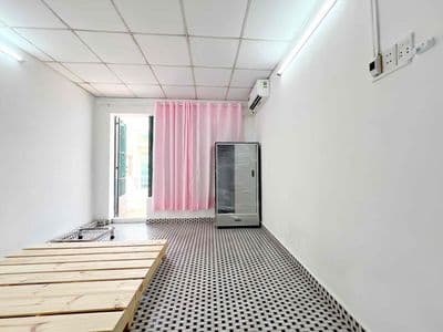 Phòng Studio 30m2 Ban Công | Máy Giặt Riêng | Gần Ga T3