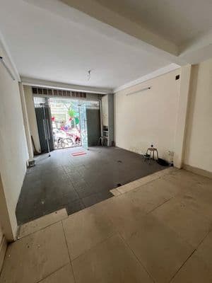 Mt chợ bàn cờ q3 – 27tr/tháng | nhà 4 tầng – hàng đẹp giá mềm!