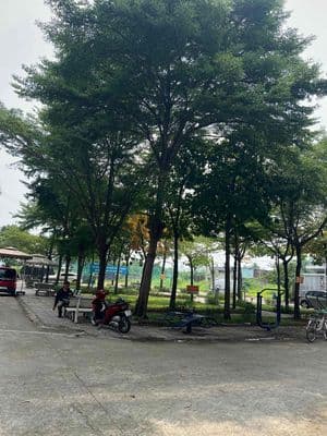 Cho Thuê Nhà DT 70m2 1Trệt 2Lầu 3Pn 3Wc Ngay Công Viên TL37 Hẻm Rộng
