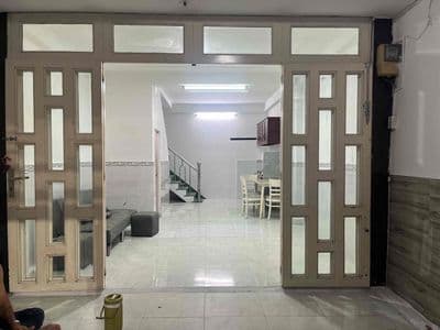 chính chủ cho thuê hẻm xe tải tránh nhau