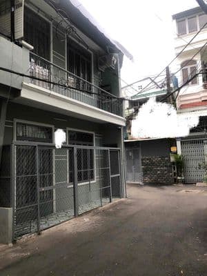 hẻm xe hơi lớn , vị trí đẹp