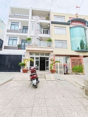 Cho thuê MTKD đường tên lửa dt 4.5*20m