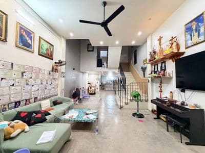 Nhà 100m² gần Sân Bay, 8.5 tỷ