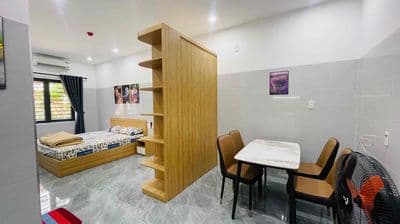 Cho thuê căn hộ 40 m2 mới xây view đẹp gần cầu rồng diện tích 40 m2