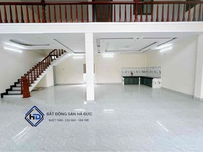 Nhà đúc lửng 10x15 mới đẹp hẻm xe hơi thông giáp Quận 12