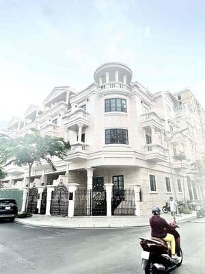 CĂN GÓC 7x20m mặt tiền đường công viên -70 triệu