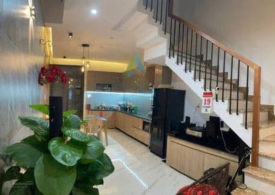 Cho thuê nhà 3 tầng 3pn full nội thất bàu hạc 4 - trung tâm gá 18tr