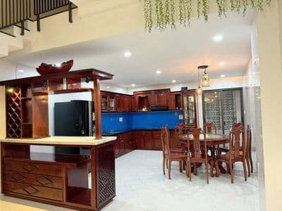 Cho thuê nhà 3 tầng đường 10m5 mai chí thọ,hòa xuân