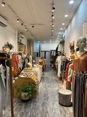 Cho thuê mặt bằng MT Lê Văn Sỹ dt 4x12 giá 20 triệu còn TL
