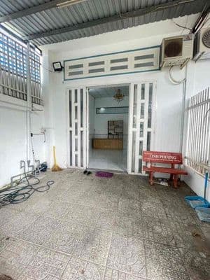 Nhà 2 phòng có nội thất KDC Đối Diện BV Nhi Đồng