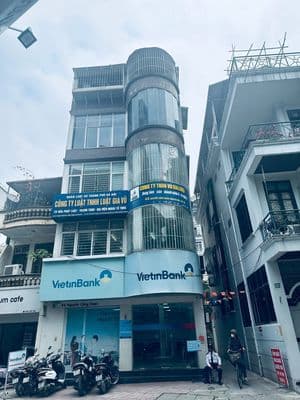 Bán nhà kbt 5 tầng số 44 mặt phố nguyễn công hoan cho thuê 90tr/ t.