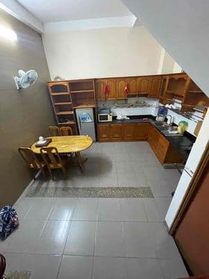 Cho thuê nhà ngay khu K300 1 trệt 2 lầu sân thượng 2pn 4wc full nt