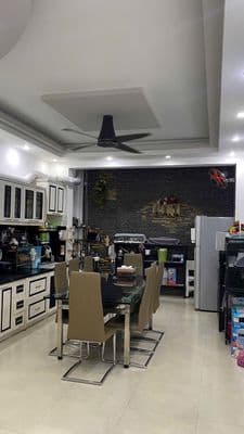 Cho thuê nhà nguyễn cửu đàm 4 x 21 m đúc 4 lầu : 6 pn, 6 wc . khu vip